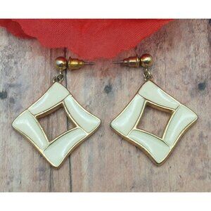 Trifari Cream Enamel Dangle Earrings 1.5" Gold Tone Diamond Shape